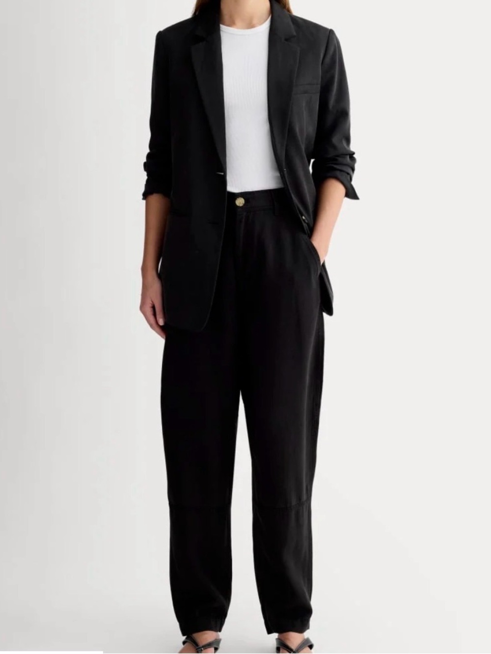 THE CHINO IN BUTTERSOFT Everlane Black Chino-Style Casual Pants
